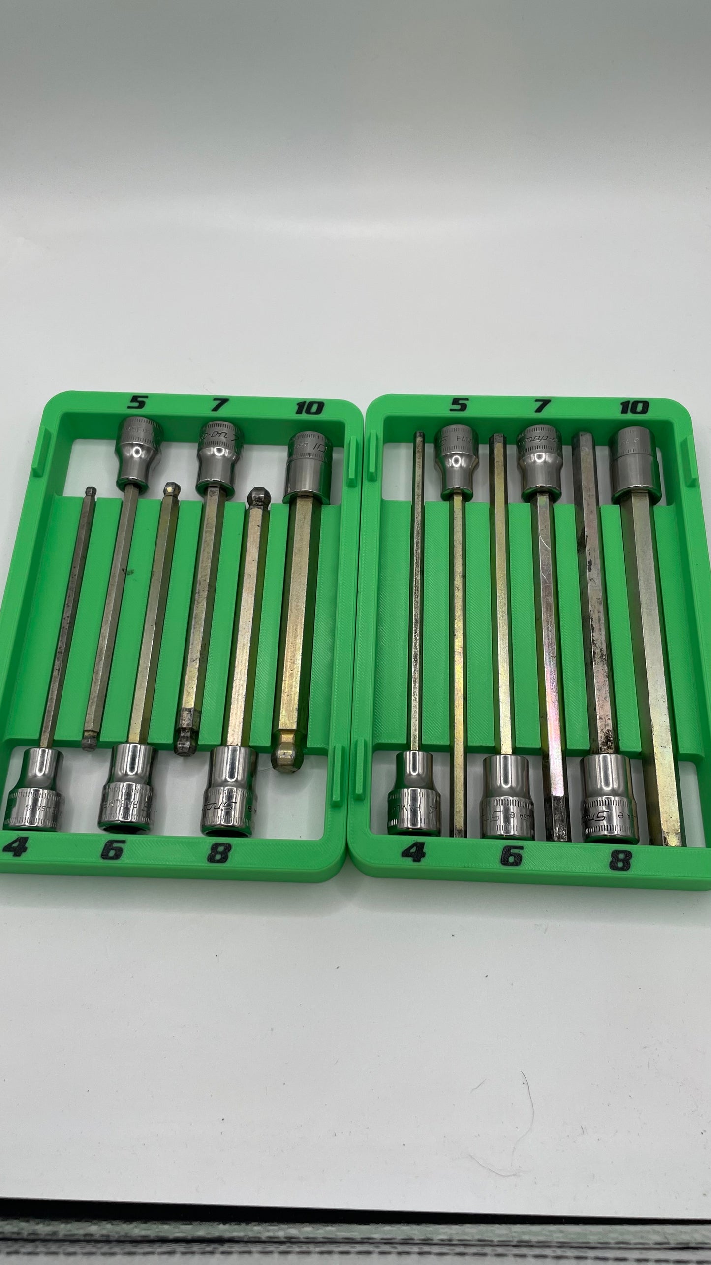 Compact Stacking HEX trays