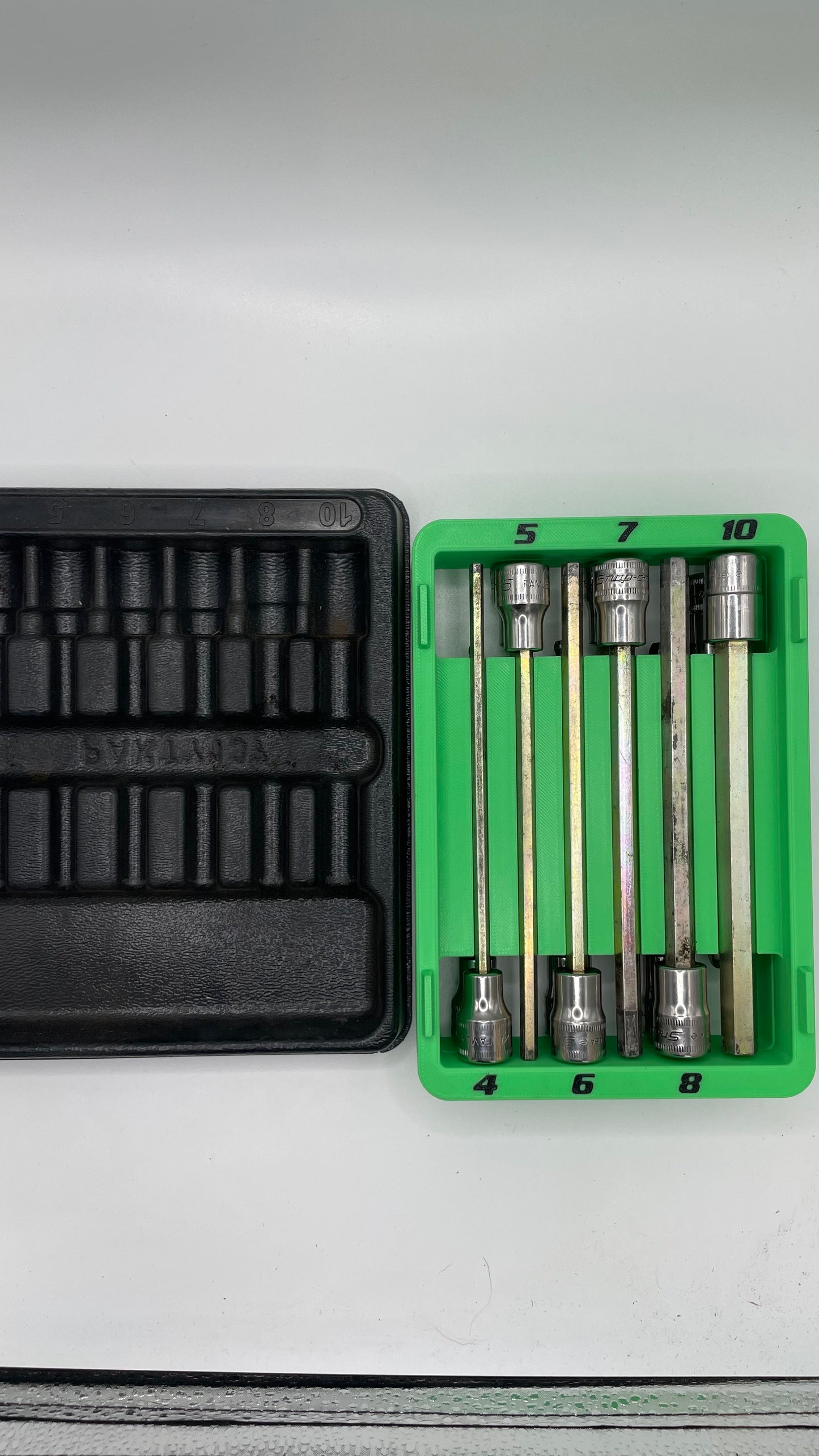 Compact Stacking HEX trays