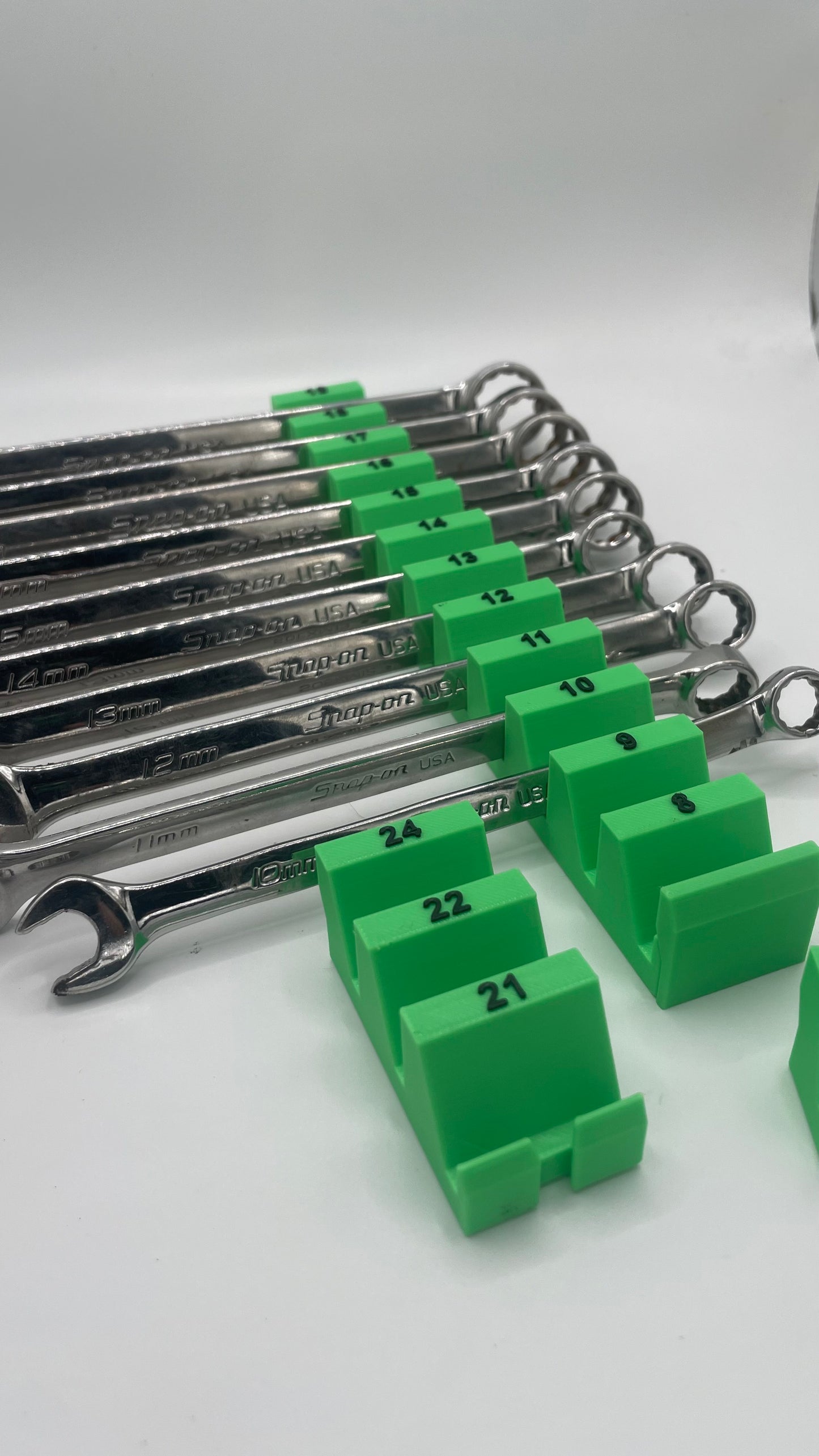 Spanner racking